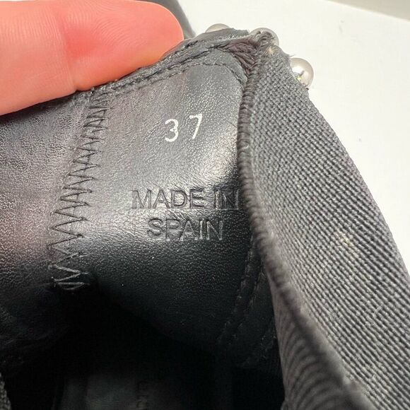 Alexander Wang Black Leather Chelsea Ankle Boots Rivets Accent EUR 37 Spain - Picture 14 of 14